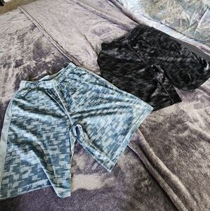 Mens nike basketball shorts lot of 2